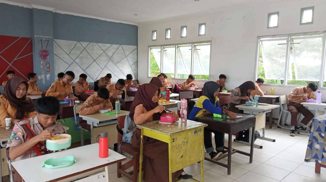 Program MBG Siswa-Siswi